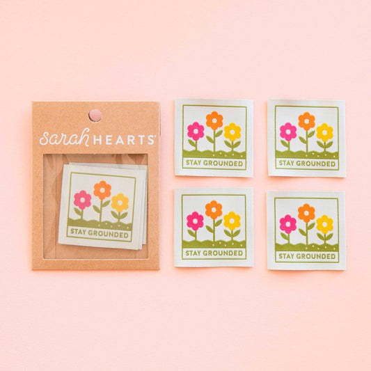 Notion: Sarah Hearts Stay Grounded Large Sewing Labels - for Clothing and Quilts- 1 pack