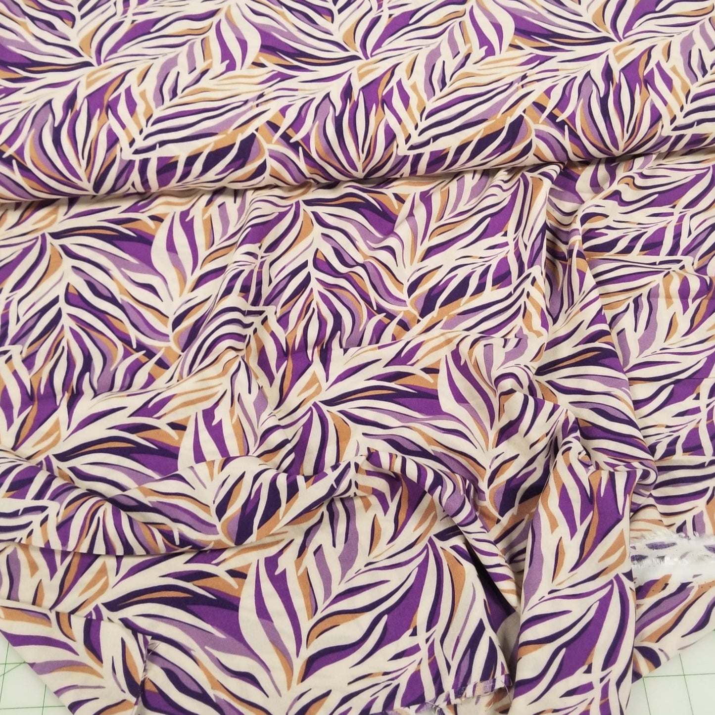 End of Bolt: 2.5 yards of Rayon Challis Abstract Foliage Purple Print Woven- remnant