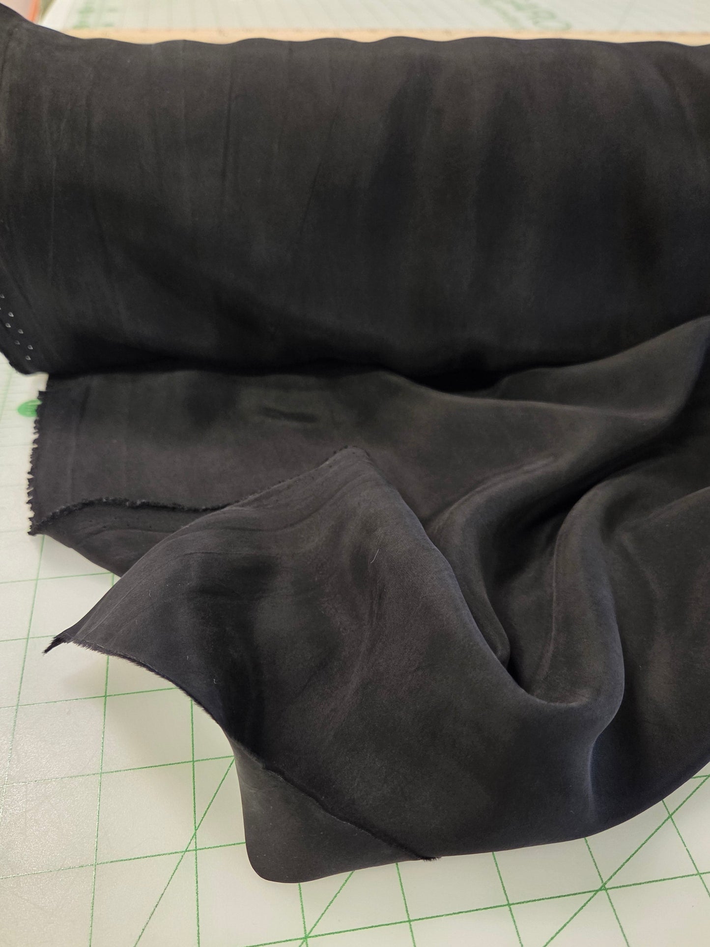 cupro lightweight black