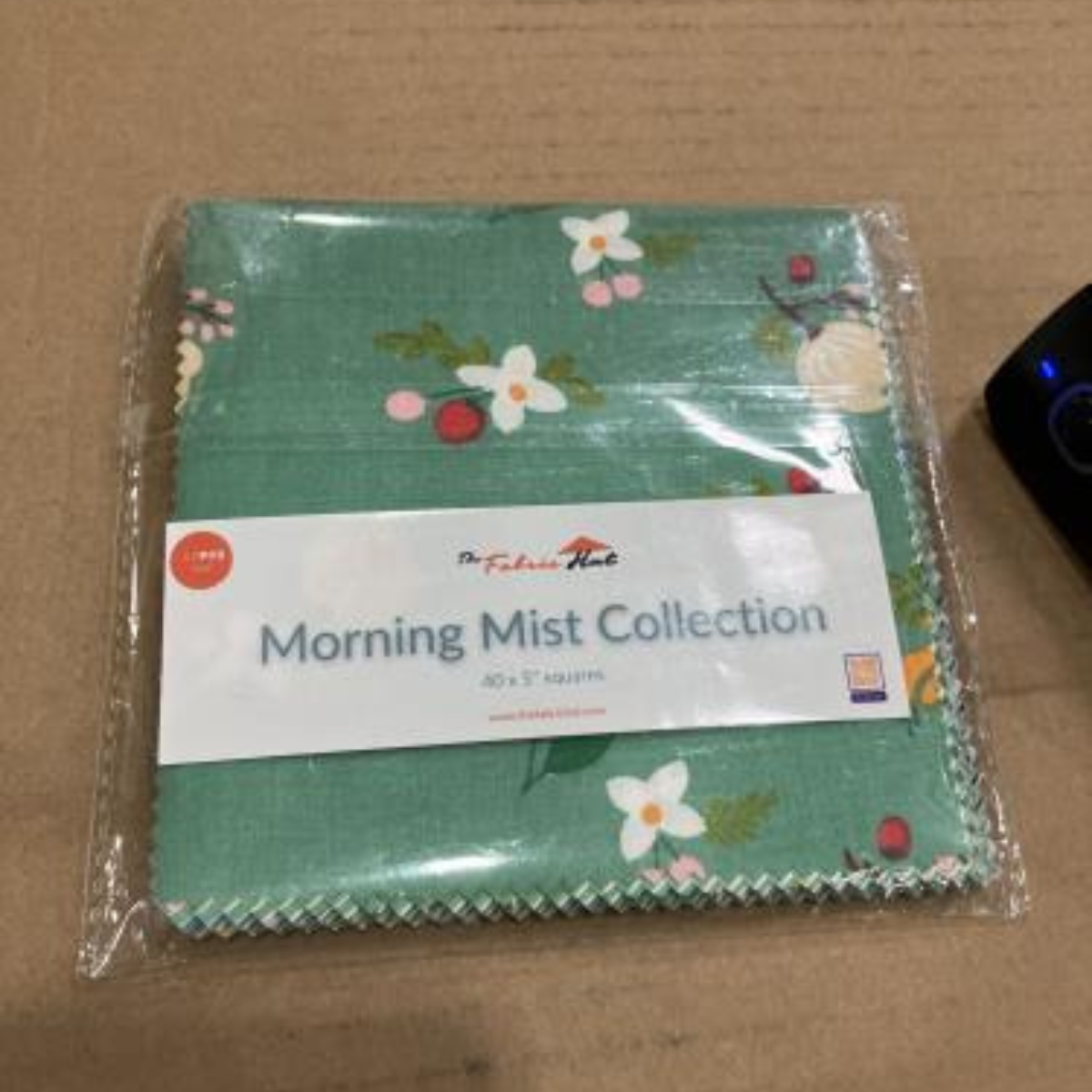 Quilting: Charm-pack 40pcs - 5" Square Precuts - Morning Mist Collection