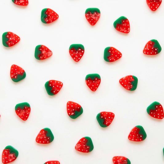 Notions: Sarah Hearts Strawberry Small 5/8" Buttons - 1 pack (10 buttons)