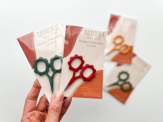 Notion: Matryoshka Doll Shop Small Flower Cranberry 2.5"Tiny Embroidery scissor- 1 scissor