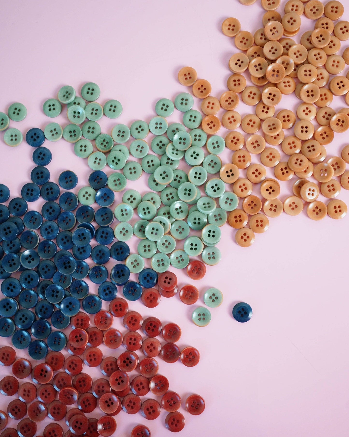 Sewing Notions: Amber 1/2" Corozo Nut Buttons: Set of 8 in pack by Matchy Matchy Sewing Club : Buttons