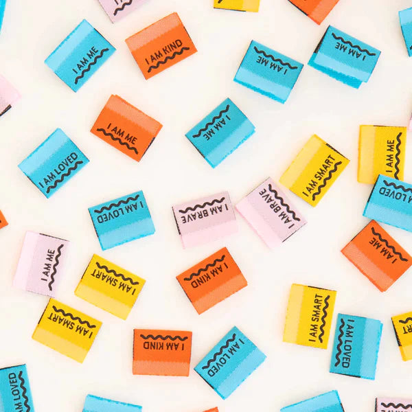 Notions: Sarah Hearts Affirmations Multipack Woven Labels - 1 Pack