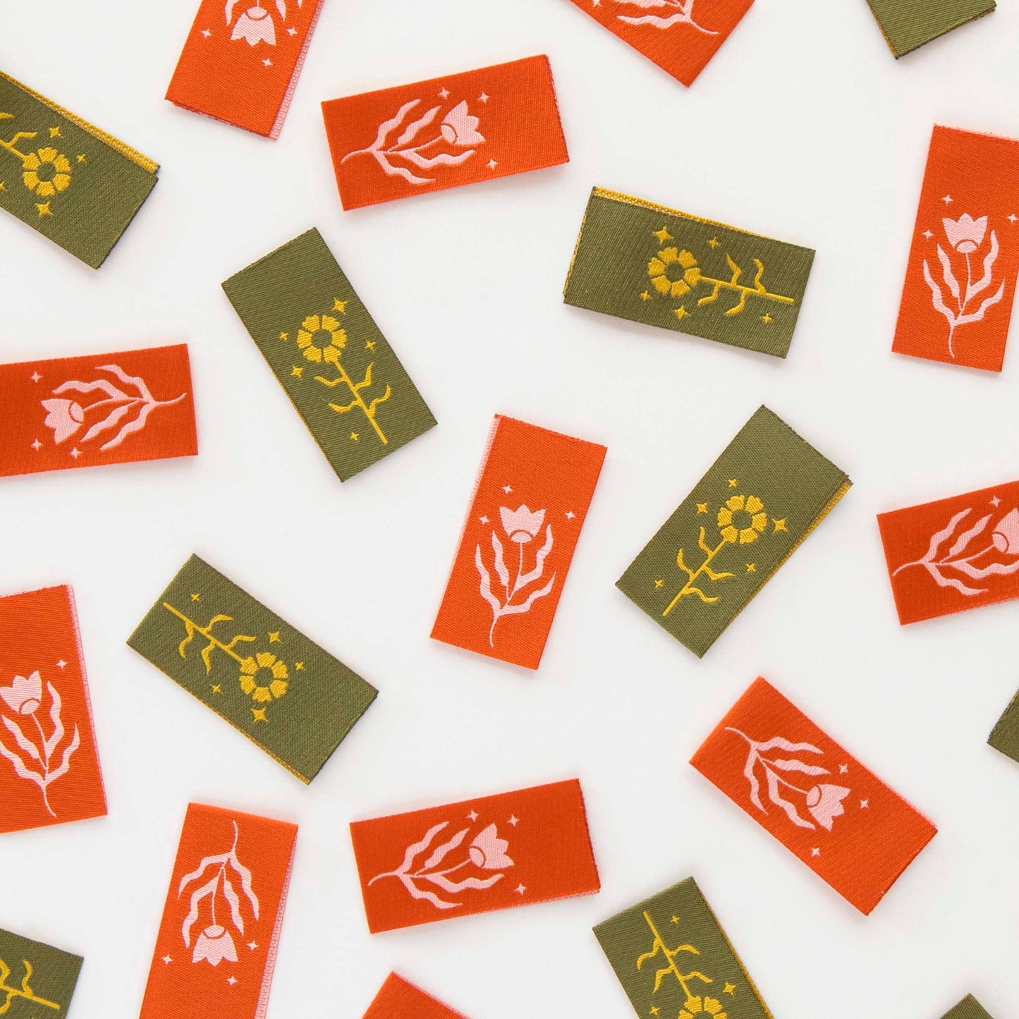 Sarah Hearts Floral Design Multipack Woven Sewing Labels- 1 pack