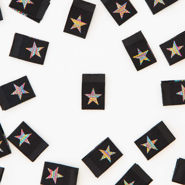 Notions: Sarah Hearts Woven-Metallic Rainbow Stars Woven Labels- 1 Pack