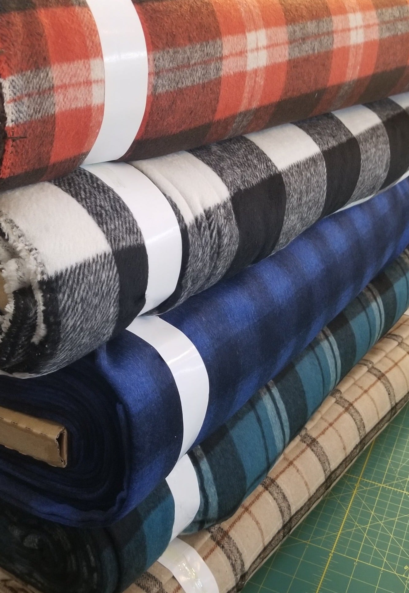 LA FINCH 5 yard precuts: 5 yards of Wool Blend Melton  Brushed on Both Sides Blue Check Plaid Woven