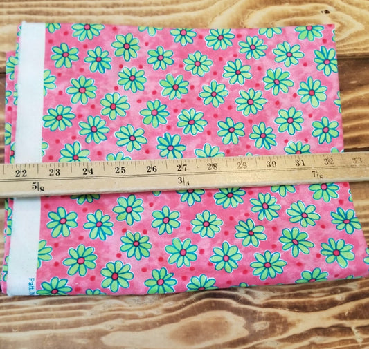 End of Bolt: 1 yard of Quilting Cotton Woven Whimsy Daisical ( 1 yard cut) - Remnant