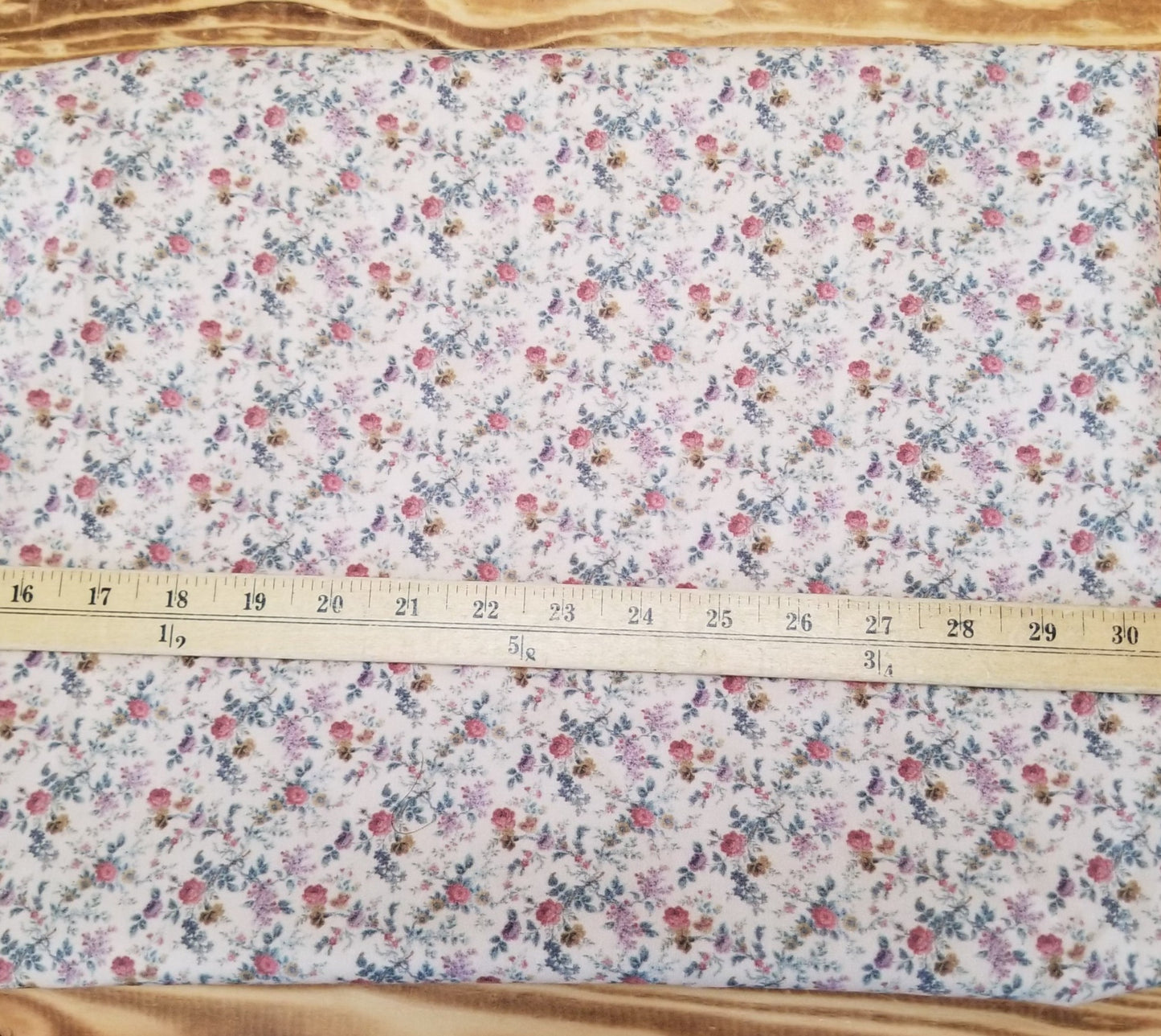 End of Bolt: 3-1/4th yards of Designer Deadstock Cotton Digital Printed Romantic Cottage Light Pink Mauve Roses Poplin Shirting Woven- remnant