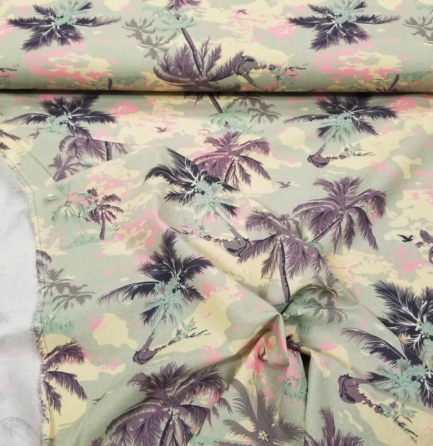 End of Bolt: 3.5 yards of Designer Deadstock Resortwear Palm Trees Cotton Linen Woven-remnant