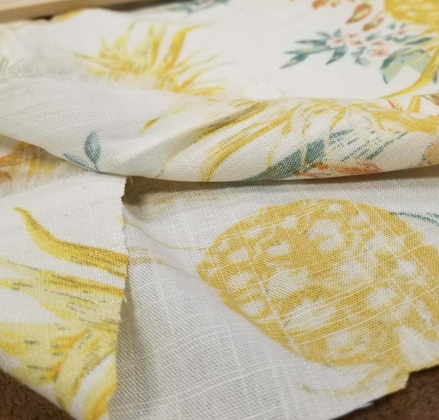 End of Bolt: 3 yards of Designer Deadstock Resortwear Pineapple Crosshatch Cream Soft Rayon Linen Woven-Remnant