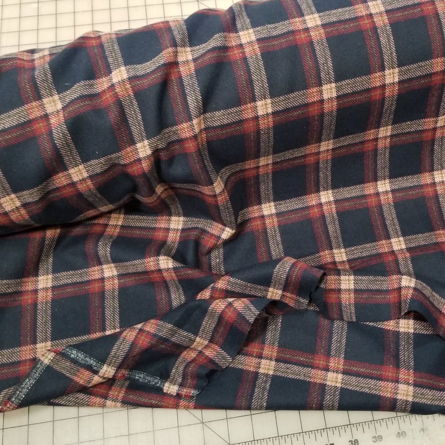 LA Finch 5 yard precut: 5 yards of Wool Blend Melton Dark Navy Plaid Slight Brushed Woven