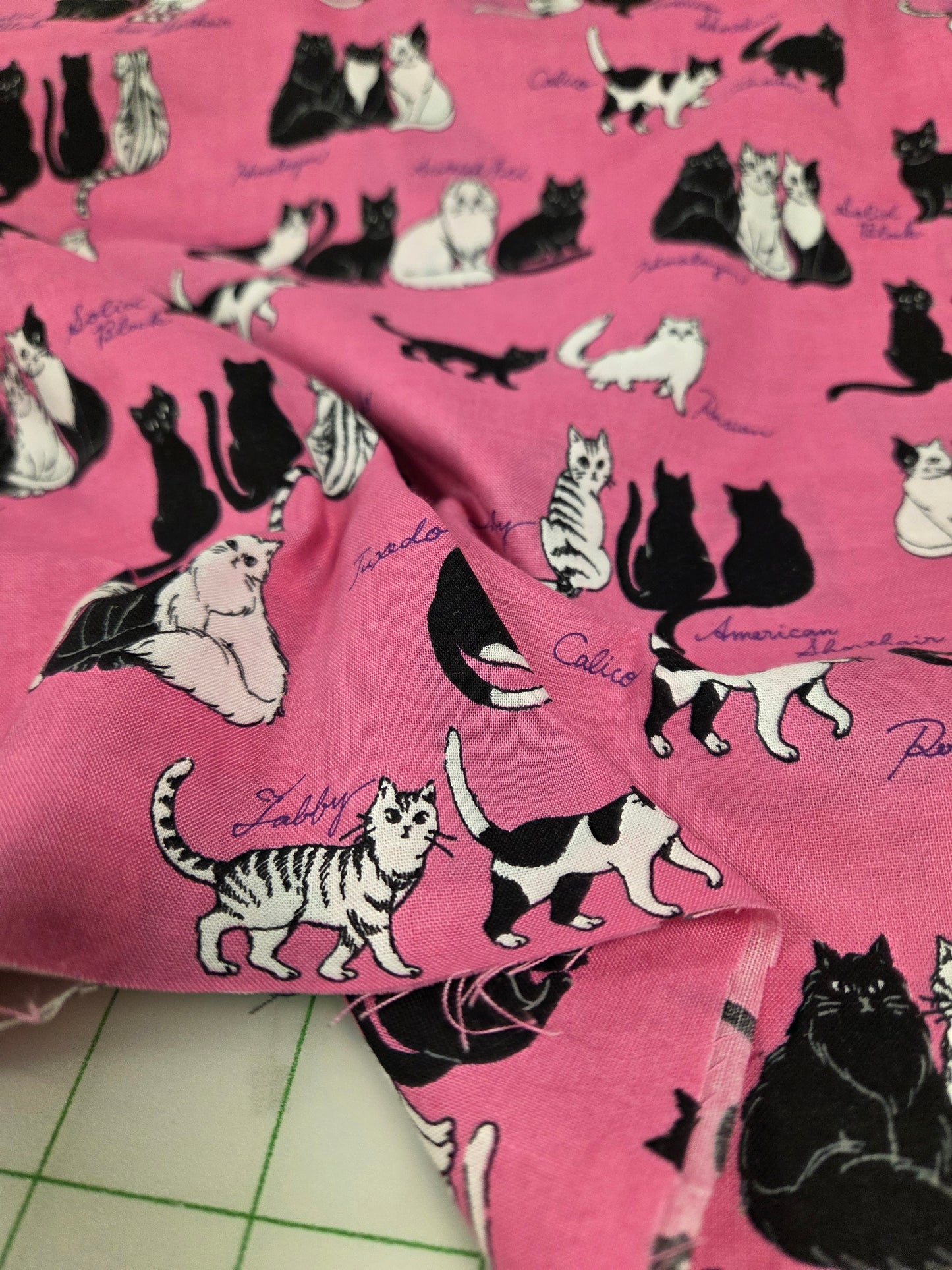 Japan Import: Pink All Breeds Cotton Cats Woven- by the yard