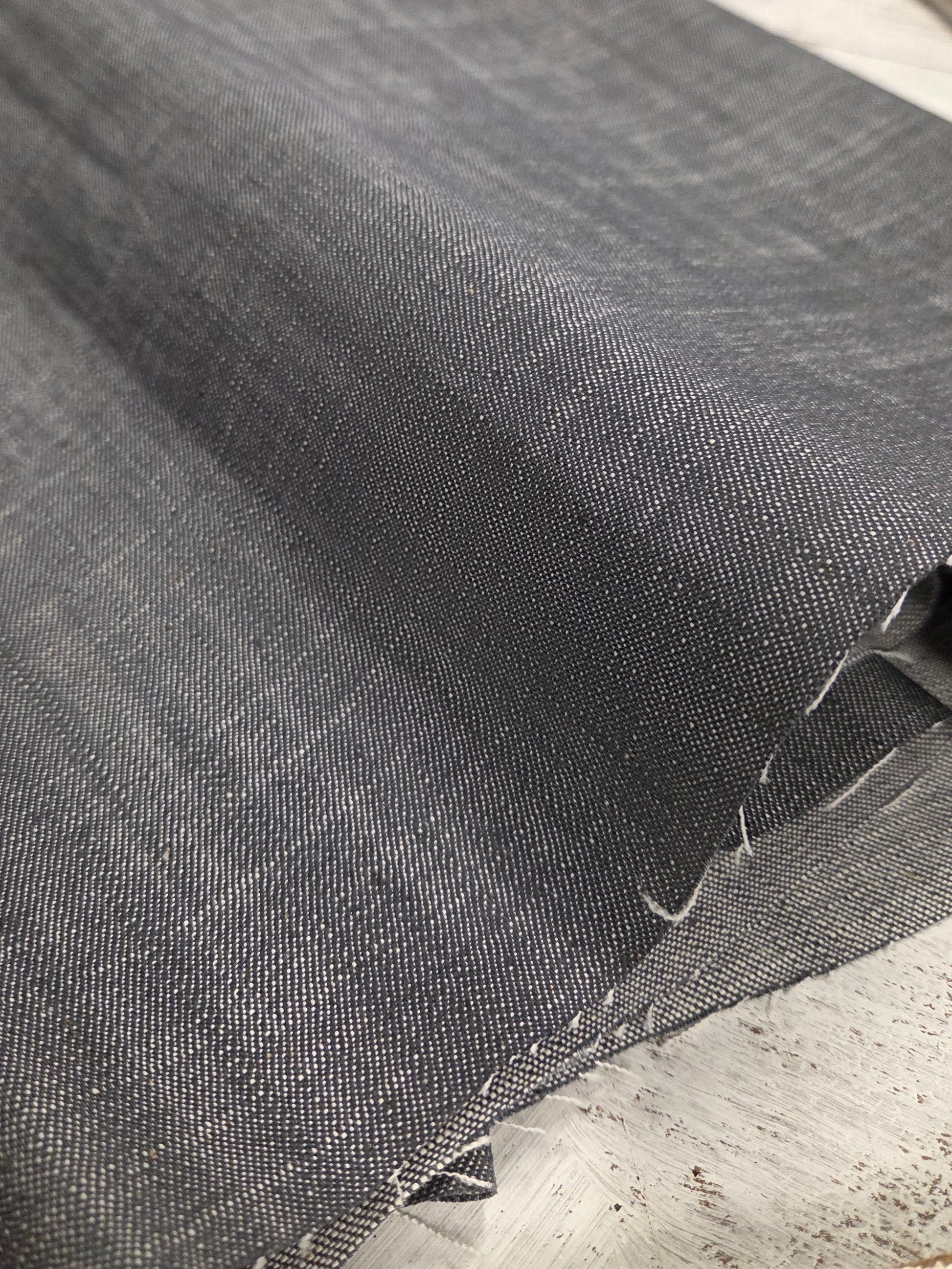 italian denim luxury fabric .milled in japan, manufactured in italy