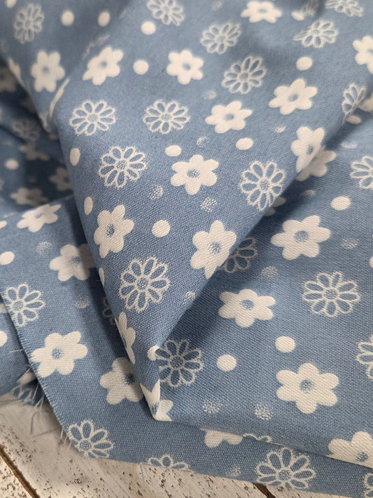 Cotton Blend Printed\ White Daisies on Light Blue Chambray Shirting Woven- by the yard