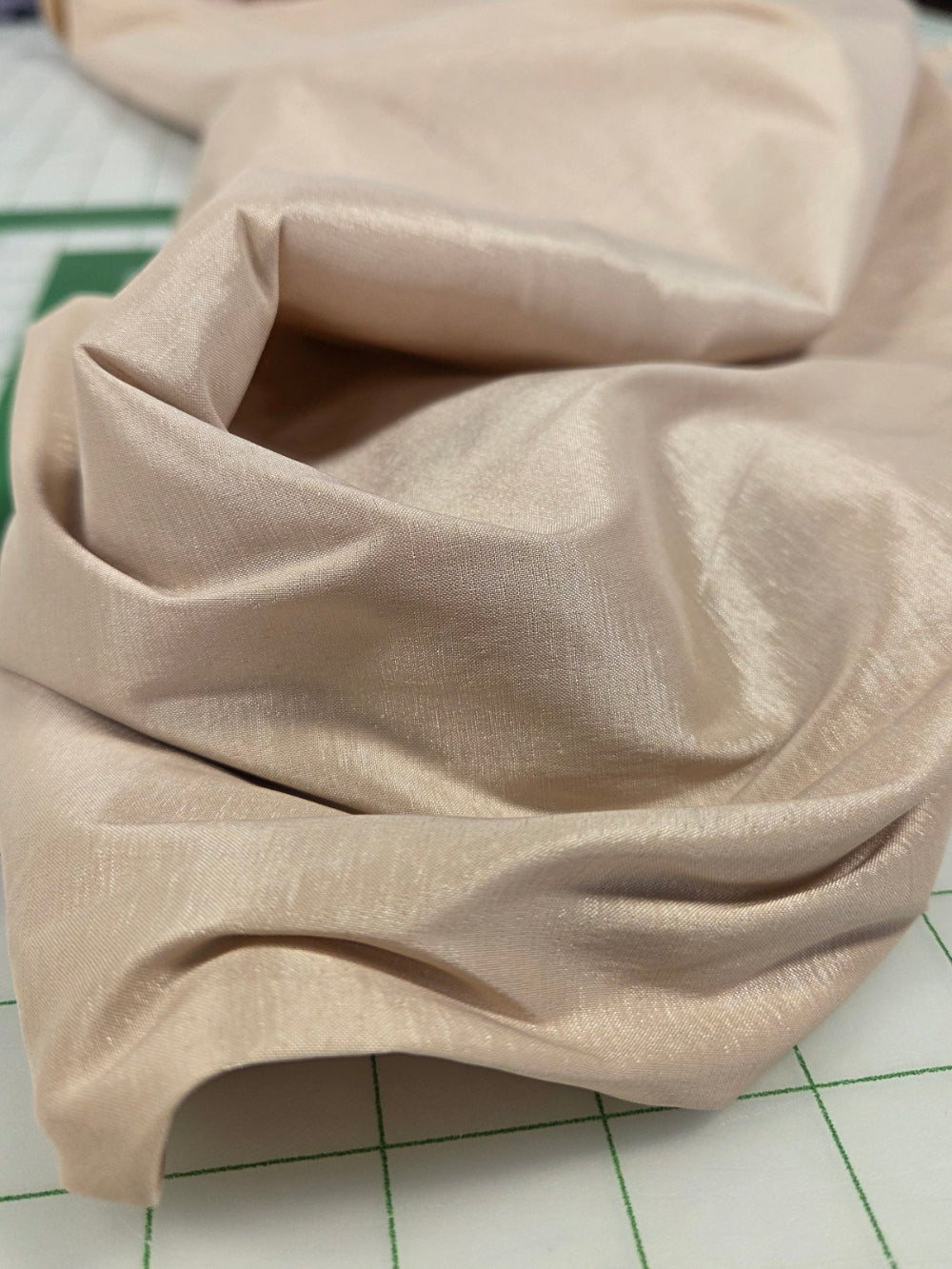 stretch taffeta champagne summer iriidescent woven