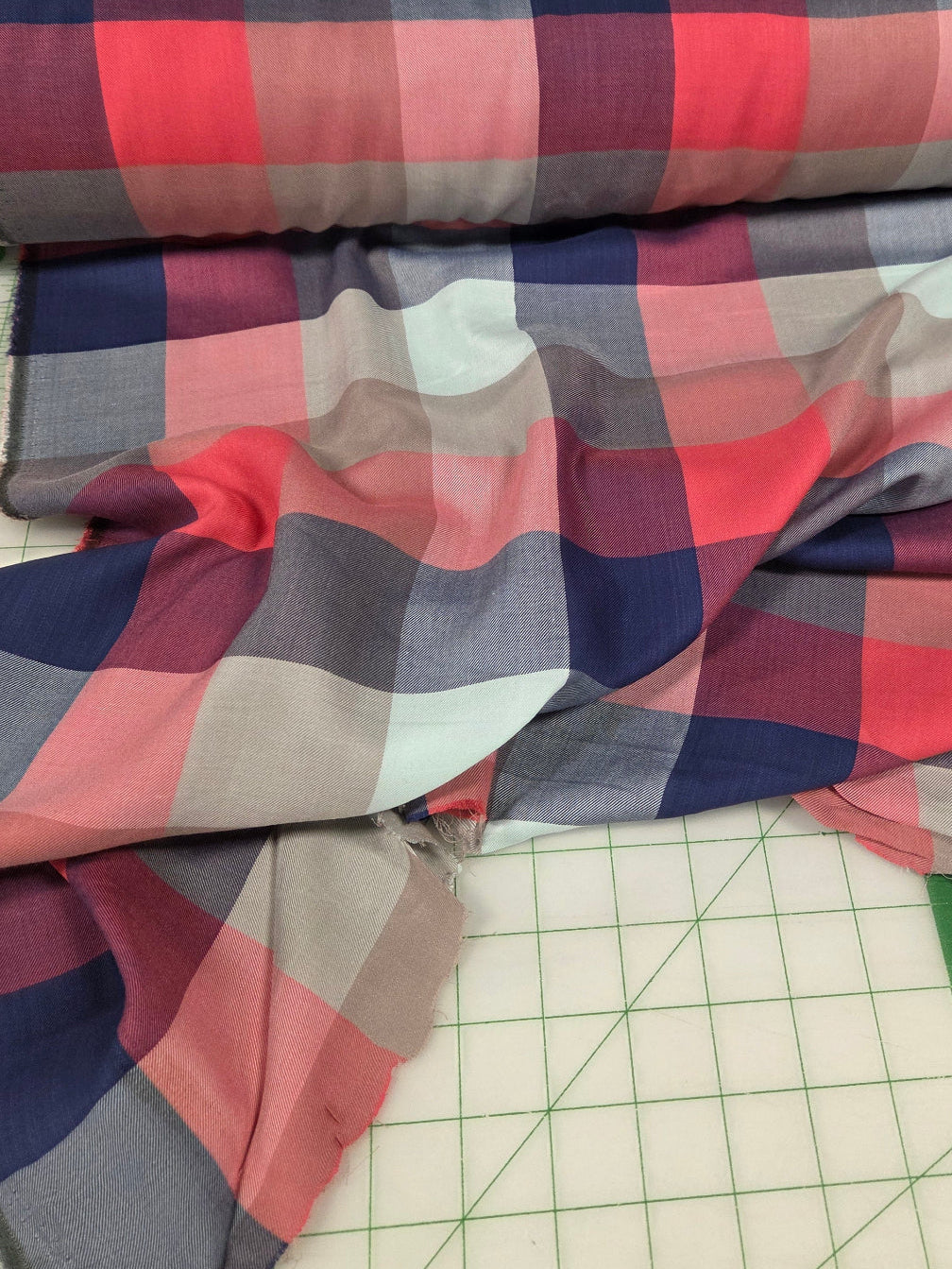 End of Bolt: 2.5 yards of  Deadstock Pink and Navy Large Checker Rayon Twill Challis Woven-remnant