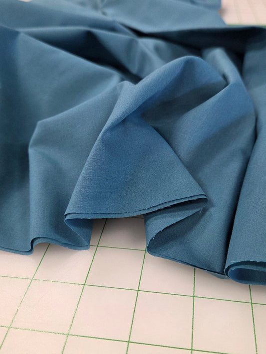Camelot  Fabrics : Lightweight Broadcloth Poly Cotton Teal Peacock Woven- by the half yard