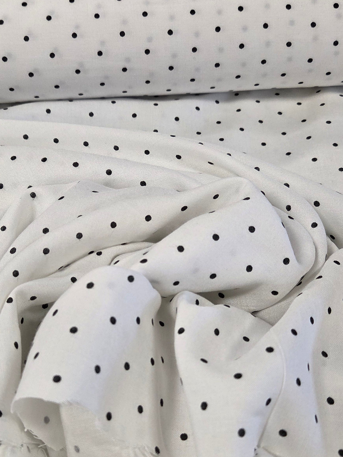 rayon challis dot woven white and black