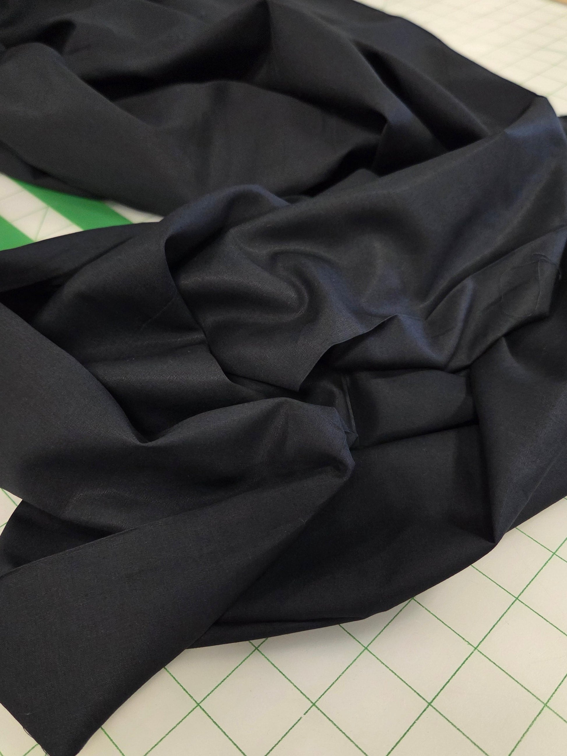 black cotton poplin