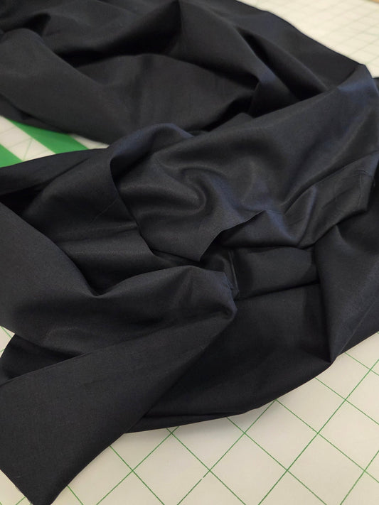 black cotton poplin
