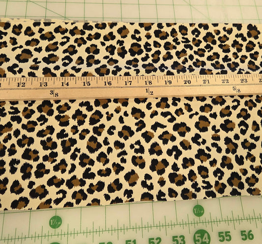 Japan Fabric: Sevenberry Leopard Animal Print Cotton Twill Cream Woven 5.9oz - by the yard
