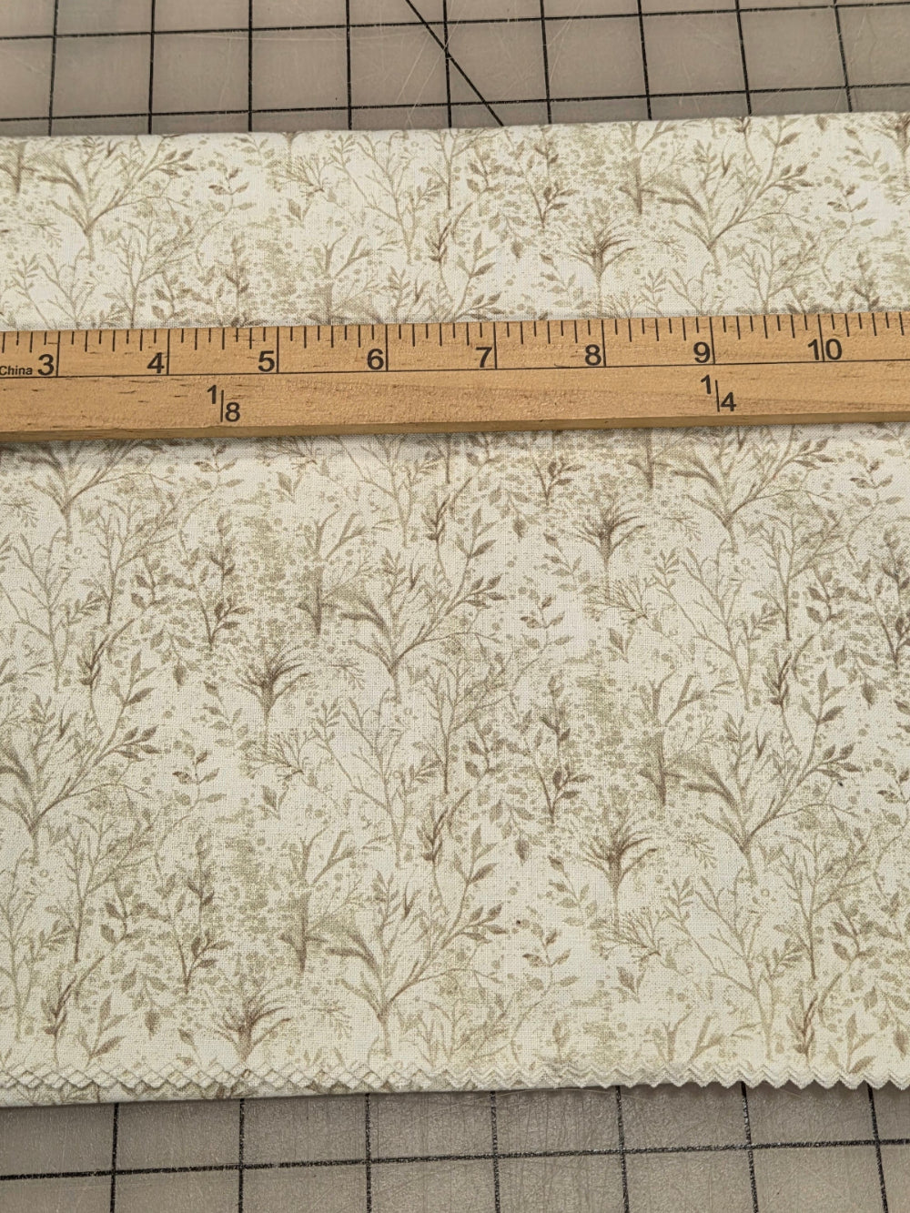 Online Quilting Cotton 1 yard of Nature Beige by Virginia Eleonora Cotton Woven- As pictured