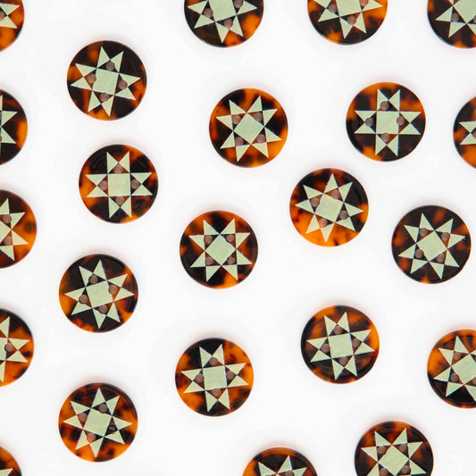 Notions: Sarah Hearts Quilt Star Large 1" Buttons - 1 Pack