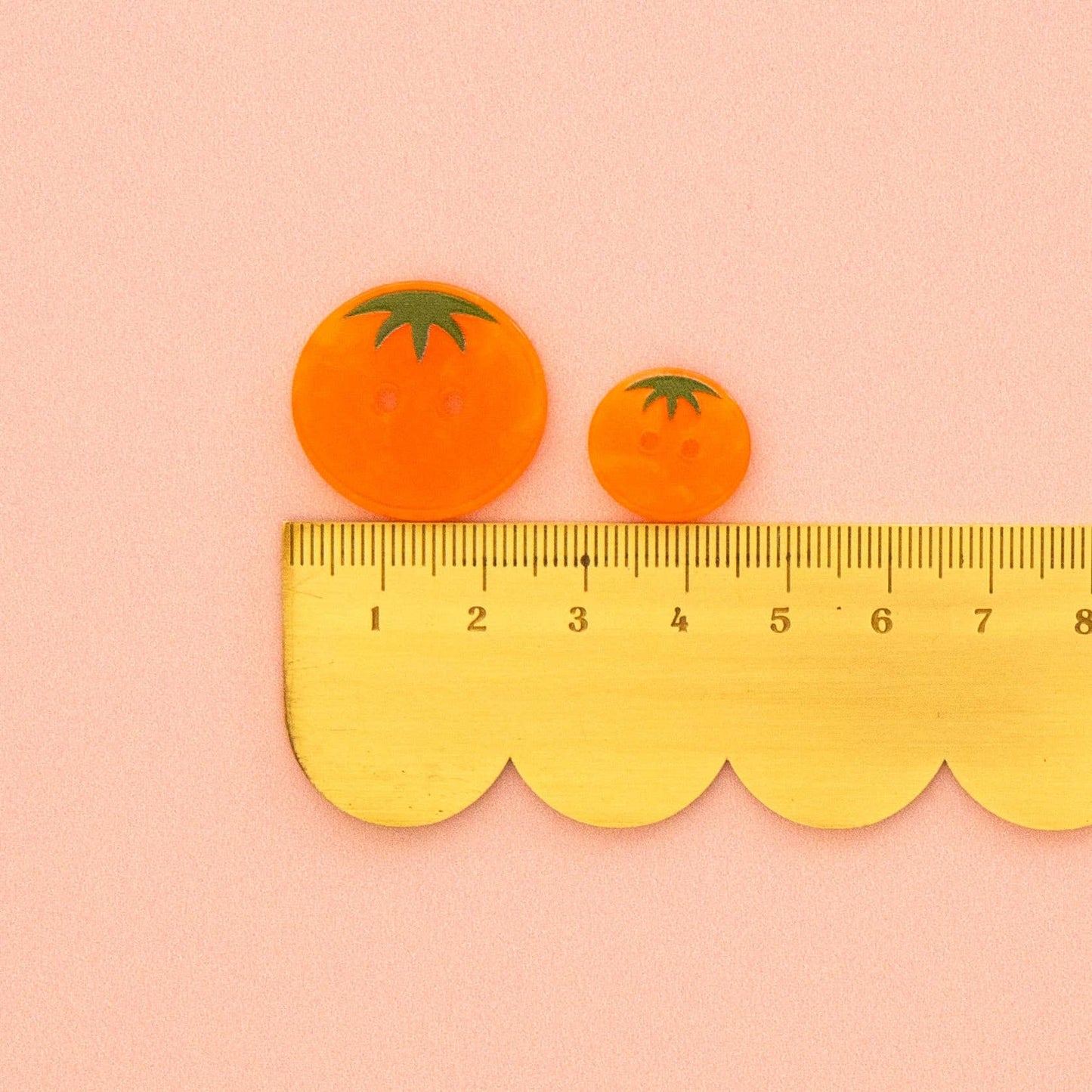 Notions: Sarah Hearts Orange Heirloom Tomato Large 1" Buttons- 1 pack ( 6 Buttons)