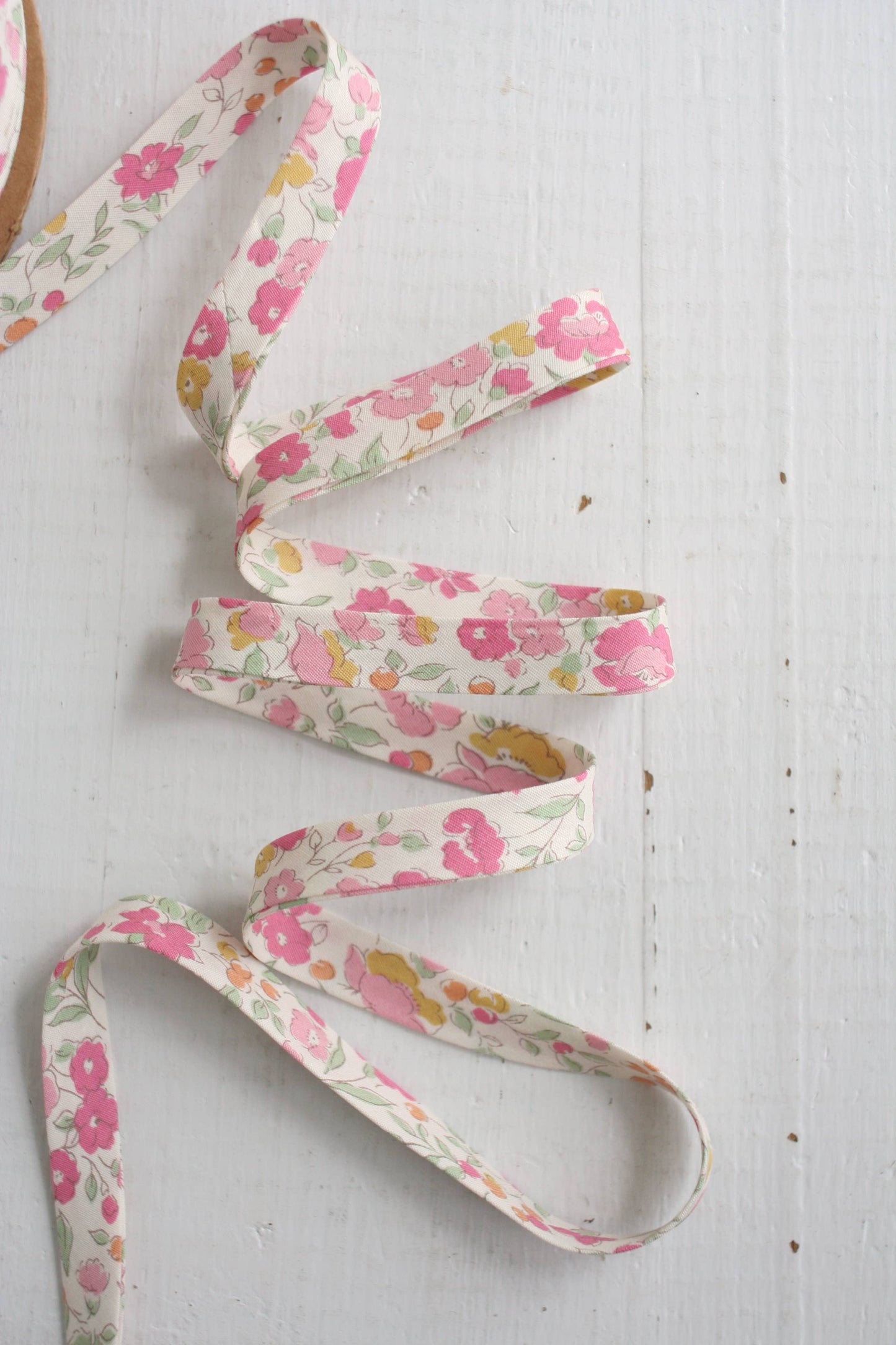 Web Only Sewing Supplies: 1/2" Double Fold Bias Binding Pink Floral 100%Cotton Liberty- price per yard