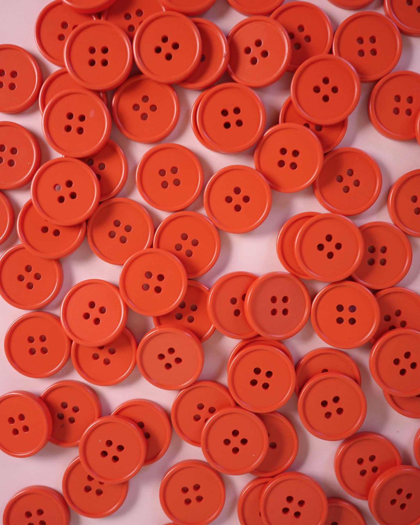 Sewing Notions: Matchy Matchy Sewing Club Tomato Retro Buttons: Set of 6-1 pack