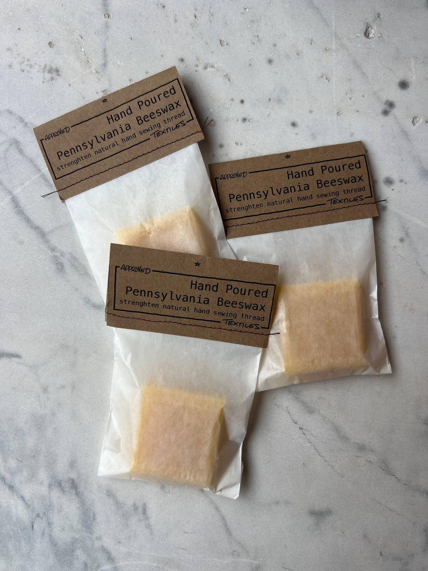 Sashiko and Visible Mending: Beeswax Block (24 g)-1 pack